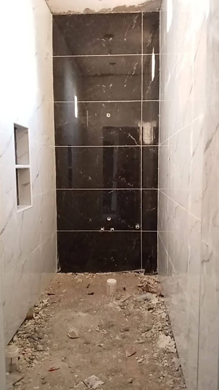 خلفه سيراميك متفرغ *********** خابرني ومايكون خاطرك اله طيب شغل ليزر ورجاج وتحمل كافت المسؤولية العمل
