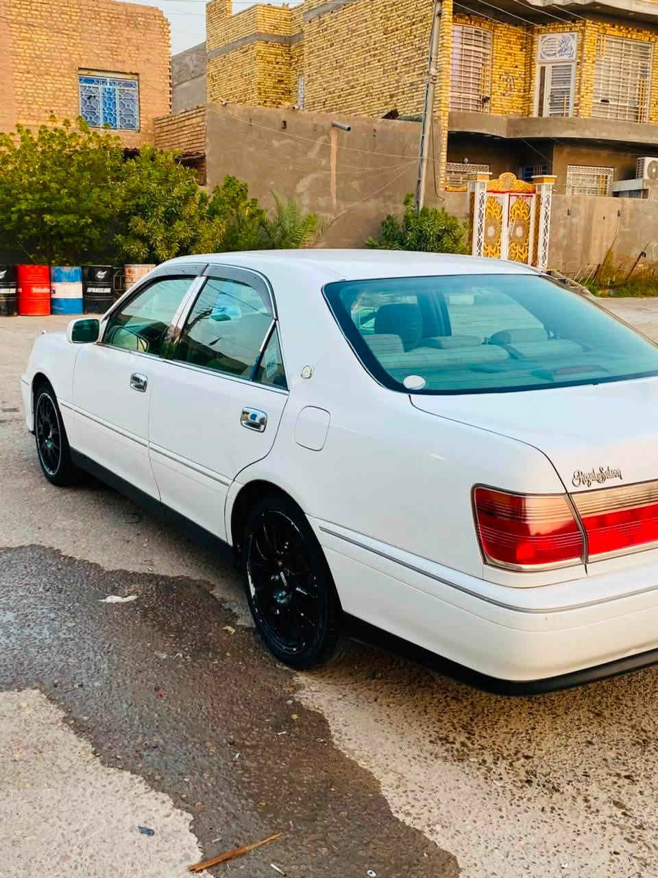 جنون ادوات موديل 2002.كصه قماره فقط ارقام وسنويه طبق لاصل انكليزي محرك دي فور الكبير3500كيرمحرك حداديه فول تخم تايرسياره جديده جاهزه اي نقص ما بيه استيرن كهربائي كشنات كهربائي السعر35وبيه مجال قليل العنوان ميسان الاستفسار رقم الهاتف ***********

