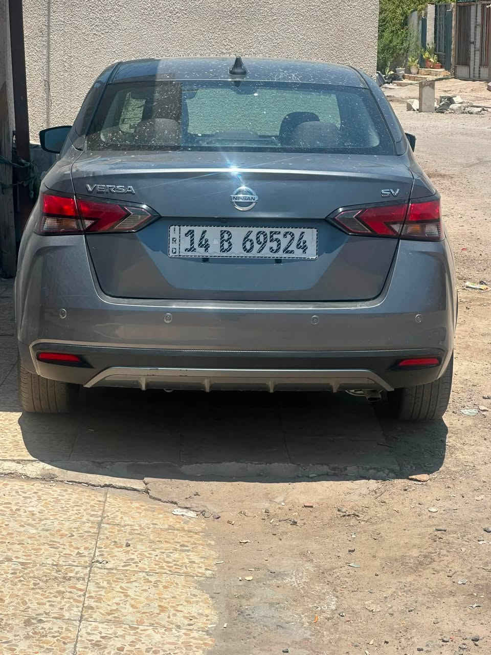 نيسان فيرسا مديل 21 فئةsv فول حساسات رادارات تحديد سرعة تحكمات ستيرن حرة رقم بصرة باسمي وارد امريكي تقرير غرق وبيها باب عكس السايق الخلفي كلير وجاملغ بارد خلف السايق سيارة جاهزة گير مكينة تبريد مكانها بصرة وايضاً بيها مكانات صبغ قليلة نصبتها حلوة سعرها 105 وبيها مجال تعال ودلل وترهم مراوس بنيسان سني او ماليبو  او كي فايف مع الفرق *********** -*********** اتصل وتدلل مكان السيارة بصرة
