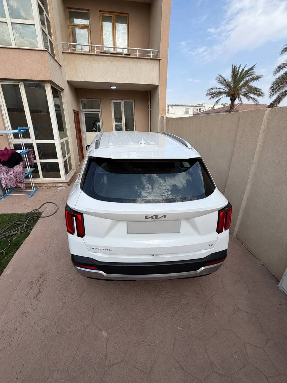 سورنتو ٢٠٢٥ • V6 3500cc • ماشي ١٠ الف
