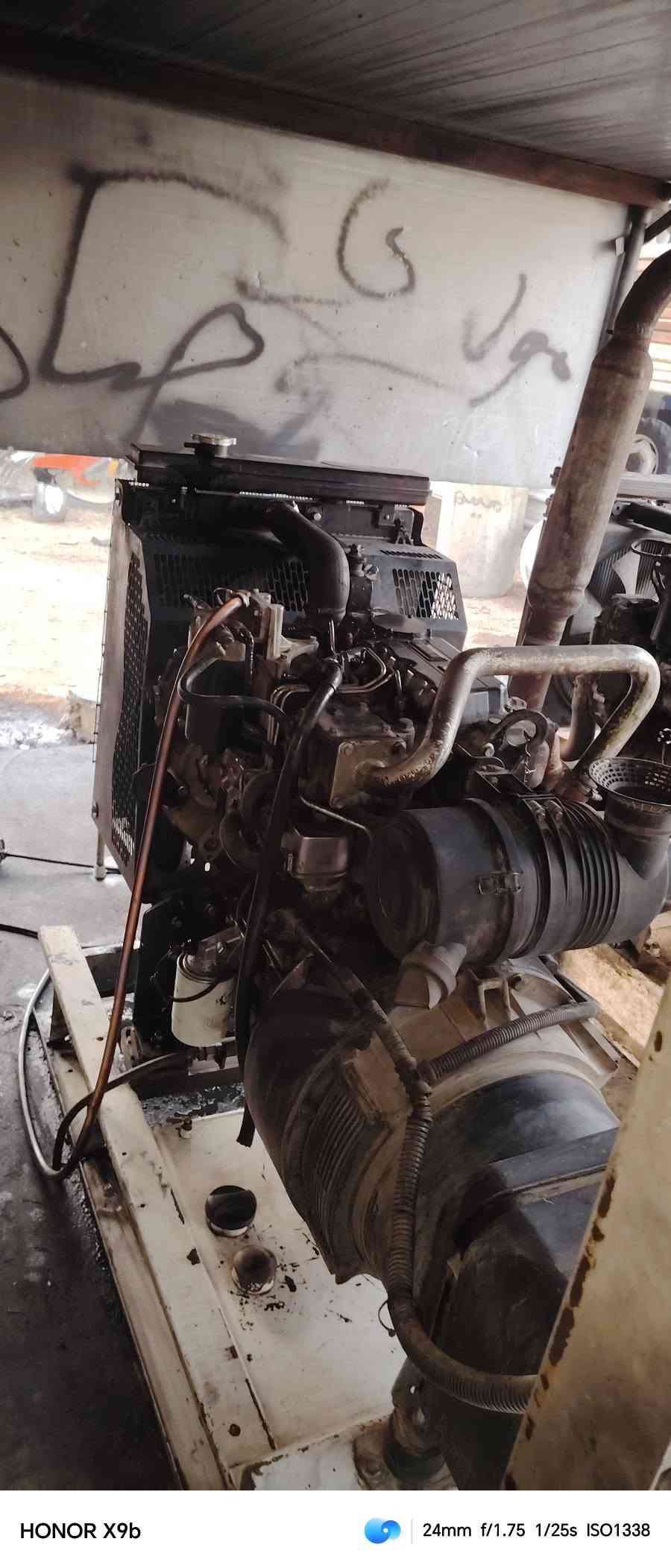 سلام عليكم البيع مولد بيركز 45كيفي 3بستم سوبر مجفت تجفيت مضبوط مكان حله جبله الستفسار ***********

نص مكتوب في الصور:
- HONOR X9b 16mm f/2.2 1/20s ISO1026
- HONOR X9b 16mm f/2.2 1/20s ISO981
- HONOR X9b 16mm f/2.2 1/25s ISO886
- HONOR X9b 24mm f/1.75 1/25s ISO1378
- HONOR X9b 16mm f/2.2 1/20s ISO822
- HONOR X9b 16mm f/2.2 1/20s ISO1189
- HONOR X9b 24mm f/1.75 1/25s ISO1338
- HONOR X9b 24mm f/1.75 1/25s ISO1041