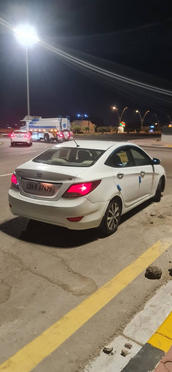 اكسنت مديل 16 خليجي مكينه 1600  رقم بصره جديد تحويل ثاني يوم مكينه كير تبريد ثلج سياره جاهزه حداده حلوه  فتحه شاشه كامرا خلفيه دواره كشن مخمل دواخل لونين ويل لكب كروم  سياره حلوه السعر 88 بيهه مجال بسيط حك الجيه مكاني البصره ابو الخصيب ام النعاج قرب معمل الامي شراي يتصل *********** خوان سعرها مناسب بس شراي يتصل

