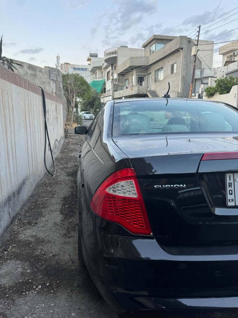 فورد فیوژن 2012 
سەیارەکە مواسفات خلیجی شەریکە نیڤا
بەنسبەت بویاخ بێ بویاخە تەنها دوو پەڵە ساردی هەیە . سەیارەکە بەشەرت بێ تەقەو ڕەقەیە . گیرو مەکینە بەشەرت سەیارەکە نموونە لە جوانیە . سەیارەکە سەنەوەی بەسەرچووە . چوار تایەی لوکی لەژیرە .
بۆ زانیاری زیاتر پەیوەندی بە ژمارەنە بکەن 
*********** السليمانية, العراق
