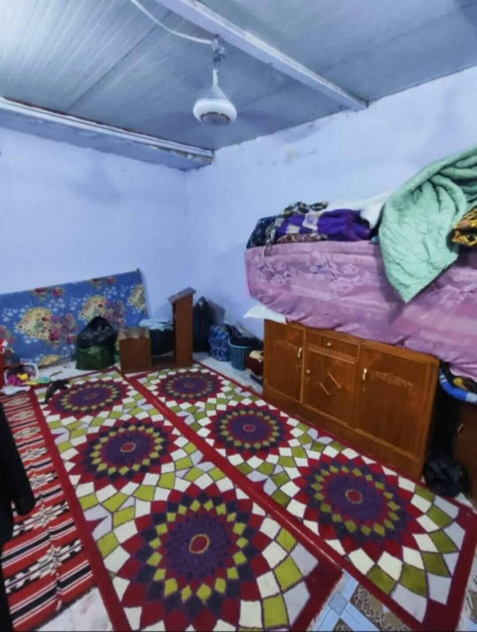 السلام عليكم بيت تجاوز للبيع مساحته 75 غرفه واستقبال وطرمه ومطبخ وحمام الشعله قطاع رابع وره المستشفى شارع الغربي سعره 6 وبي مجال متوفر كافه الخدمات بيت كامل تجيب غراضك وتكعد بي للاستفسار واتساب
َ***********
السلام عليكم بيت تجاوز للبيع مساحته 75 غرفه واستقبال وطرمه ومطبخ وحمام الشعله قطاع رابع وره المستشفى شارع الغربي سعره 6 وبي مجال متوفر كافه الخدمات بيت كامل تجيب غراضك وتكعد بي للاستفسار واتساب
