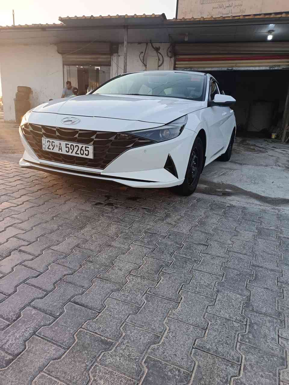 السلام عليكم الانتره خليجي محرك 2000 دوش 
فول مواصفات فتحة بصمةً
كشنات 
تشغيل عن بعدد
كير محرك كفالة 
تلحيضات بسيطة
ماشية 154
رقم واسط
الاستفسار الاتصال ع الرقم *********** 
السعر 158
