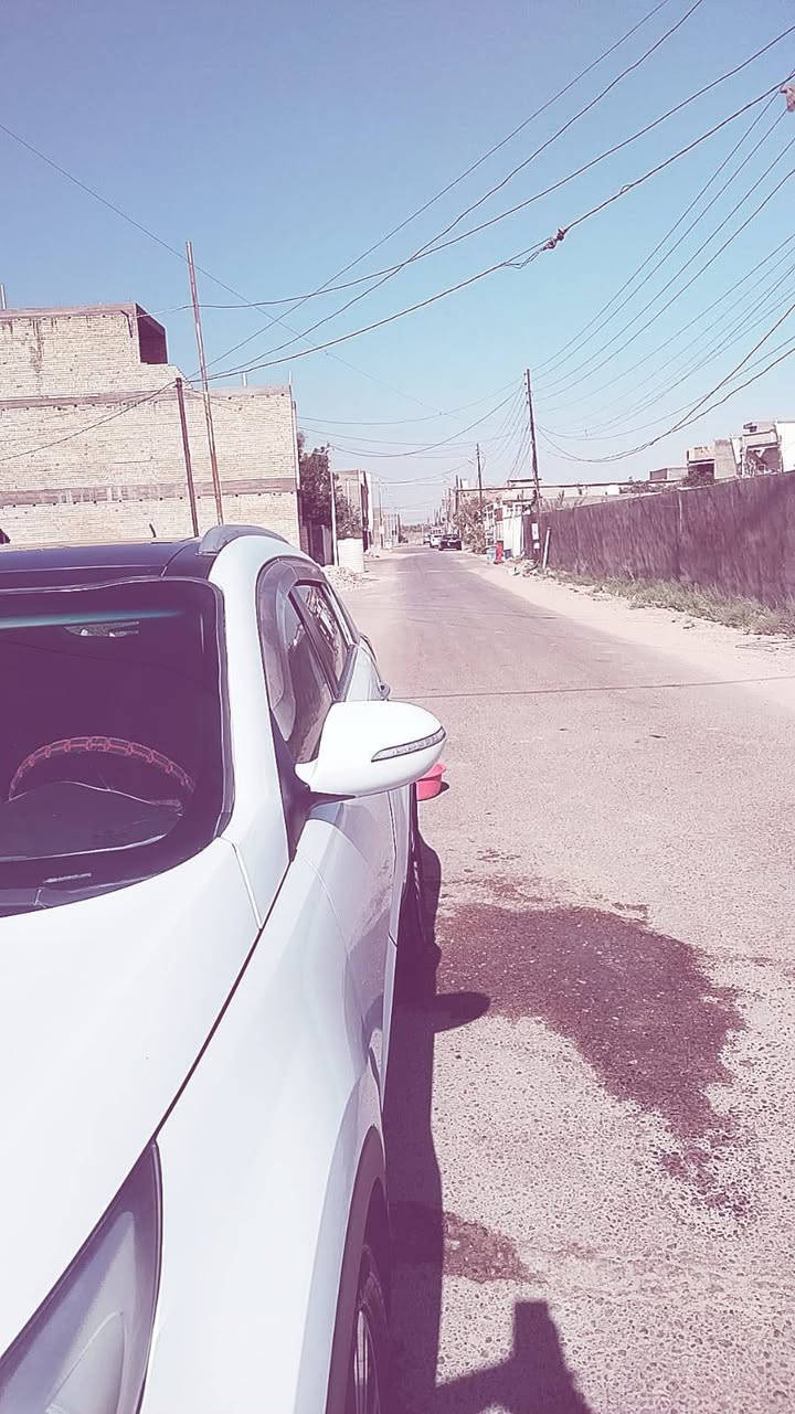 السلام عليكم
كيا اسبورتج خليجي موديل 15 للبيع 
برو راما بصمه تشغيل وبوب كامرا خلفيه لون ابيض 
محرك 2000 دوش رقم بغداد بسمي هسه جديده بيها سنويه جديده 
بيها فقط صبغ قبخ الجنطه 
سعر 165 وبيها مجال 
***********
