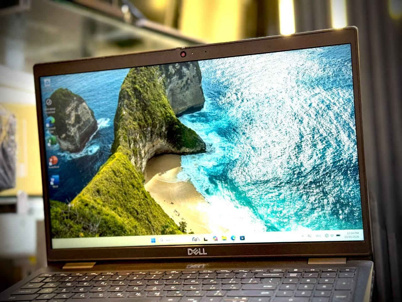 i5-1135G7 • 8GB رام • 256GB SSD