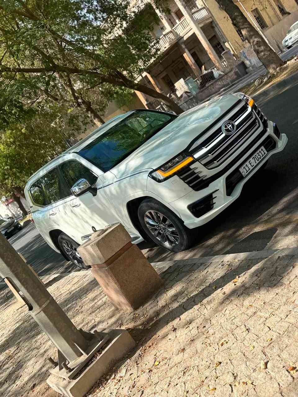 لاندكروز 2022 VX  sas
ساز ضمان ماشيه50 الف حقيقي 

عداد دجتال 

كشنات خزن ميموري

صندوك كهرباء 

سستم سمعات GBL

رادار امامي

كامره خلفي 

لايت لد متحركه 

3 شاشات 

شاشا جبيره

تشغيل عن بعد 

كشنات تدفئه تبريد 

جميع كشنات كهرباء امامي وخلفي

محرك 3500تون توربو 

السعر 635 

السياره بيهه مكاناين pdr 

باقي موصفات VX معروفه 

مكان السياره بغداد

رقم بغداد بسمي 

***********

***********

