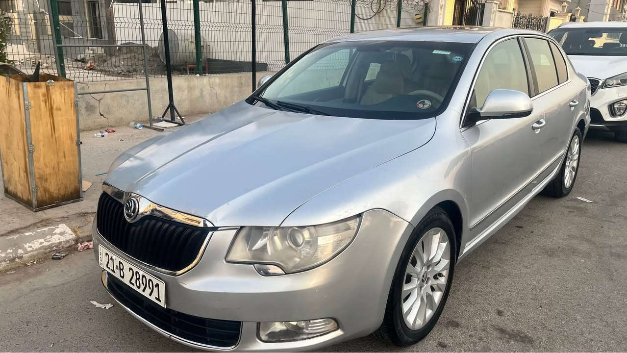 Skoda superb 
صالون 
2013 
محرك ٢ 
تربو 
٢ جاملغ 
محرك و جير بشرط 
جير ٧ 
تكيف 
شاشه و كاميرا
الرقم ***********
95$ورقه بي مجال قليل بغداد, العراق
