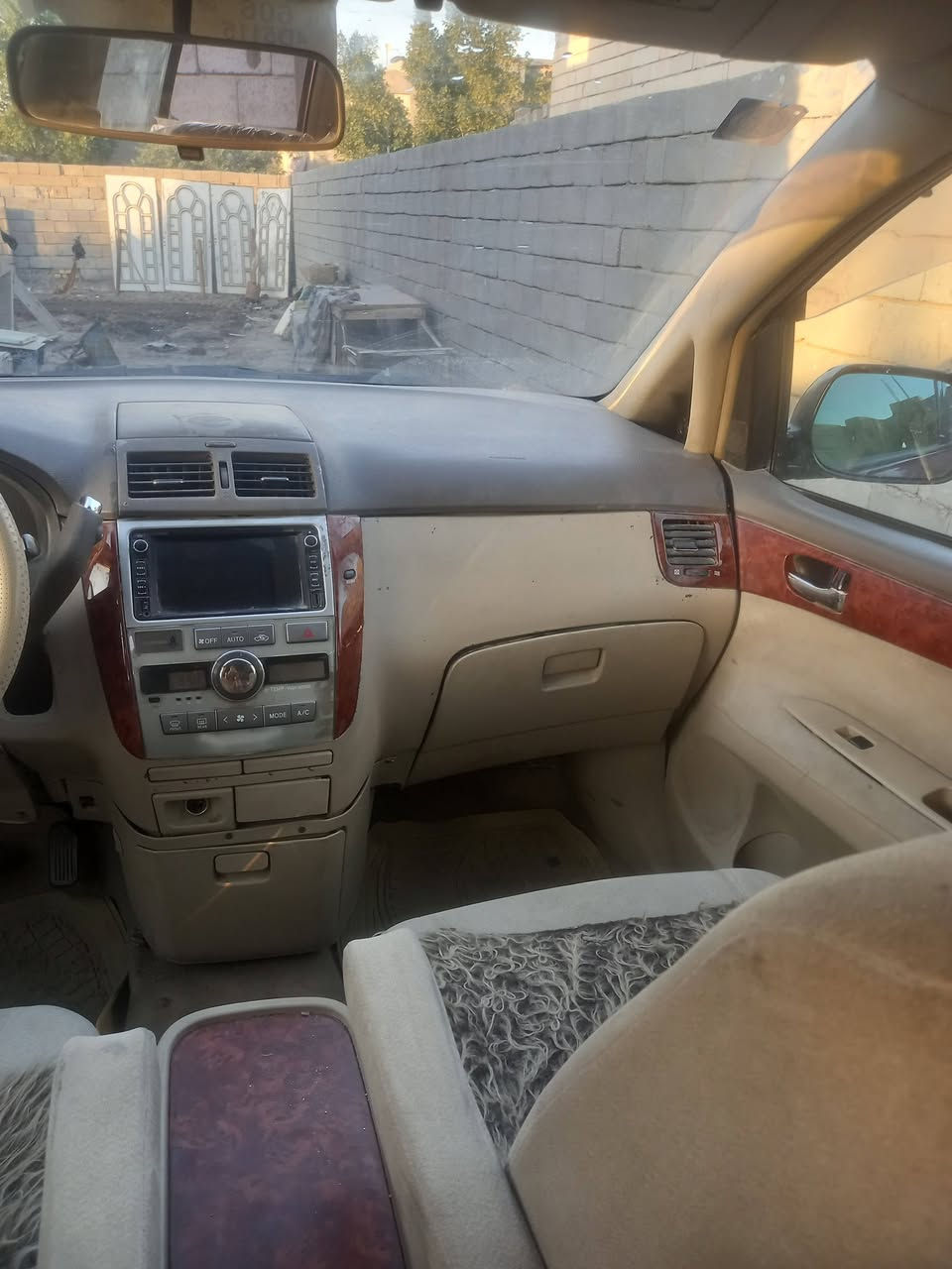 ابصم للبيع مديل ٢٠٠٥ بأسمي رقم بصره سنويه منتهيه صار كم شهر تبريد نقص بس غاز السعر ١٠٠ ورقه رقم الموبايل ***********
