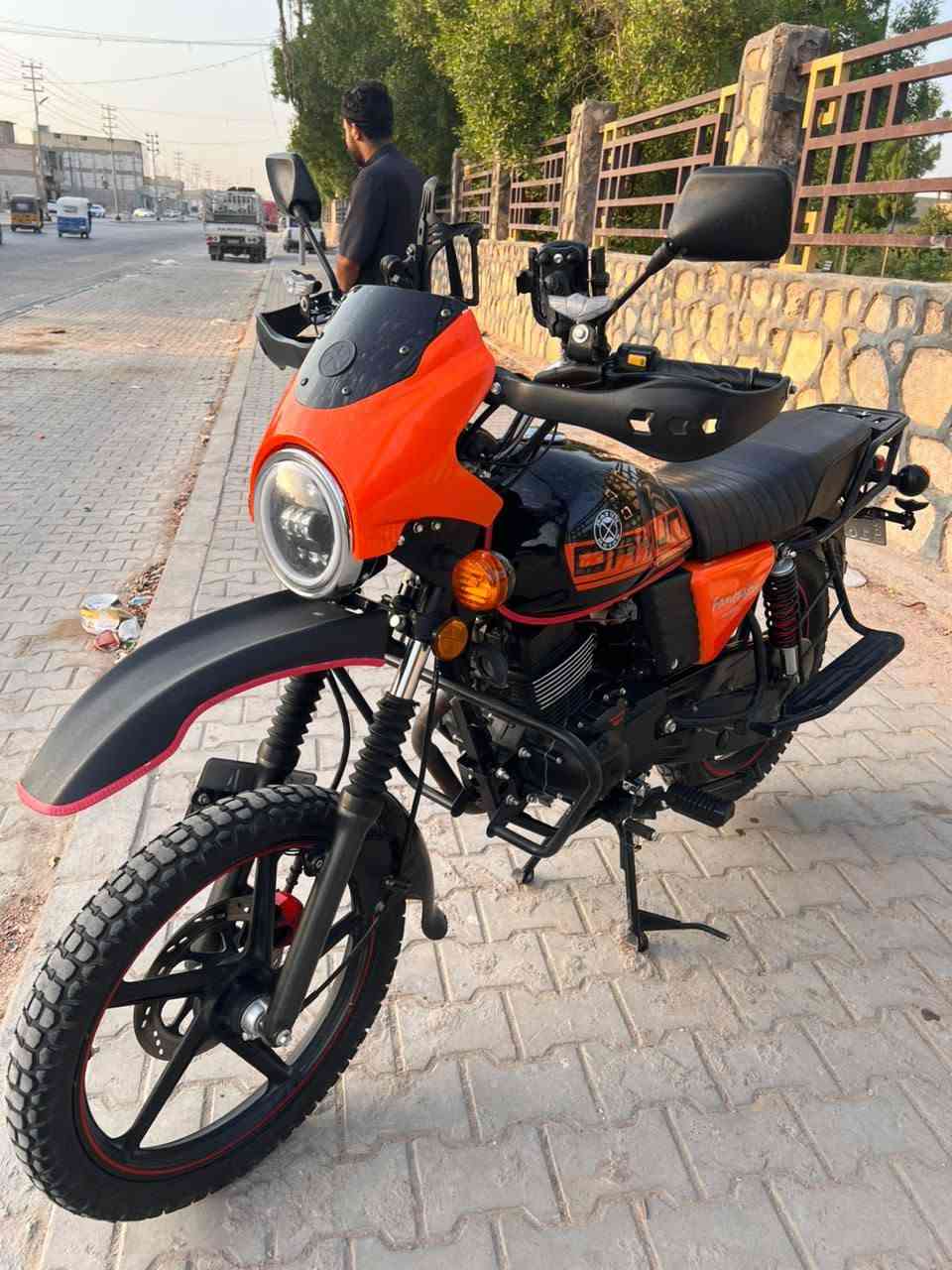 دراجه البيع موديل ٢٥مكفوله من كلشي  مابيه نقص اي شي مكاني النجف كوفه *********** السعر2700وبيه مجال الطيبين وتساب فقط تواصل
