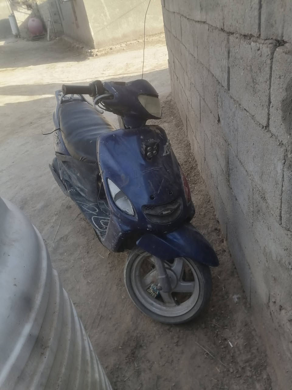 دراجه دولفين للبيع كهربائيات شغاله محركهة نضيف دراجه كامله السعر 150 وبيهة مجال قليل للشراي موجود عل خاص رقم ***********
