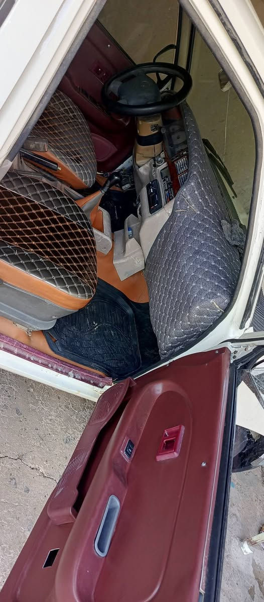 سلام عليكم بيكم للبيع نضيفه معمره ع اخير حبايه مابيهه نقص برقي جاهزه ماندل راعيهه سنويه عضم عاج مكاني كوت شيخ سعد سعر 26 بيهه مجال ‏‪***********‬‏
