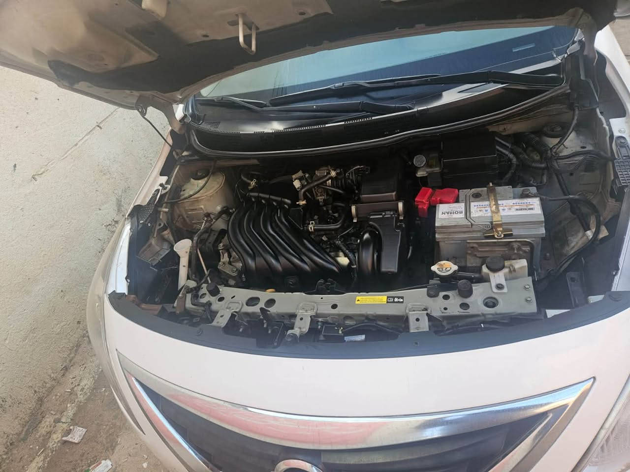 نيسان سني هندي مديل 23 رقم بصره باسم ابن عمتي. تحويل ثاني يوم
بالنسبة للسيارة مكينة كير حداده تبريد تايرات غرفه السياره نظيفه كفاله

ضرر السيارة 
ضربه بالصندوق مع مداكر خلفيه مع نص القمارة تصليح درجة اولئ مصبوغة جماليةعام السيارة شغل في دولة الكويت جاهزة من كلشي واحد على واحد حدادة تبريد تخم تاير اي نقص مابيها 
السعر / 95
رقم الهاتف / ***********
العنوآن / البصرة / الاصمعي
