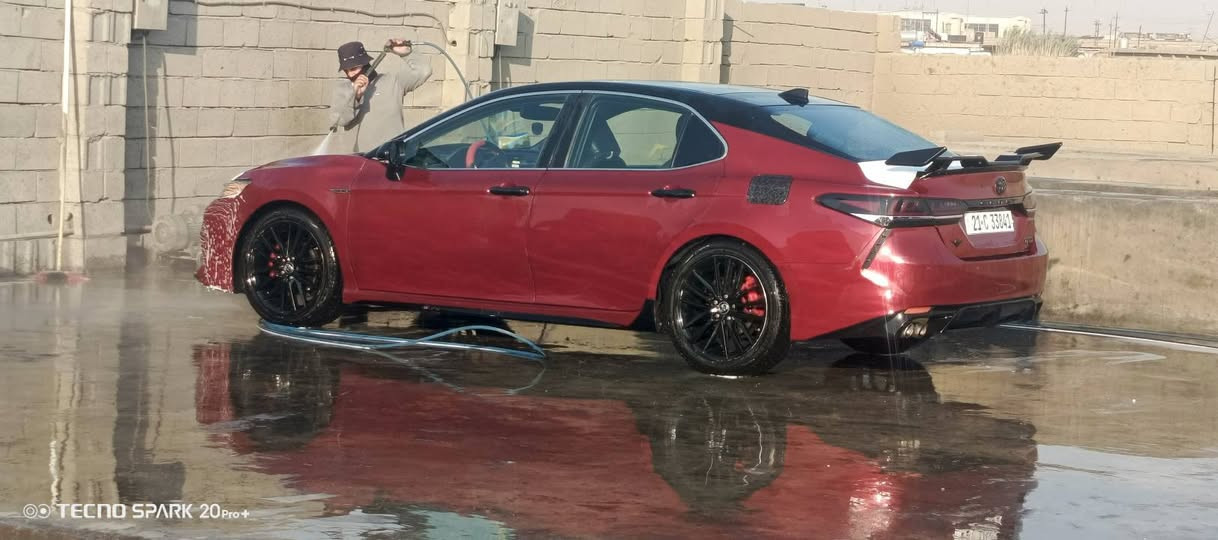 🔥  كامري2018 xse  🔥
🚘 تويوتا كامري xse اعلئ فئه

🔹 الفئة: xse

🔹 اللون: ماروني

🔹 رقم: السليمانية سنويه لل 2030 جديده بسمي. 

🔹 المحرك: 2500 سي سي

✅ سقف بانوراما

✅ شاشة لمس

✅ نظام صوتي مميز

✅ شحن لاسلكي

✅ 4 كاميرات. رادار امامي خلفي

✅ أبواب بصمة

✅ هندبريك إلكتروني + Auto Hold

✅ Auto Start / Stop

✅ رادار أمامي وجانبي وخلفي

✅ حساسات أمامية وخلفية

✅ أنظمة قيادة ومانع انزلاق

✅ تدفئة مقود

✅ مقاعد كهربائية مع تدفئة

✅ تبريد مركزي

✅ ويلات كروم، وغيرها الكثير.

💰 السعر: 155ورقة وقابل للتفاوض.

العنوان .كركرك الاتصال ***********
