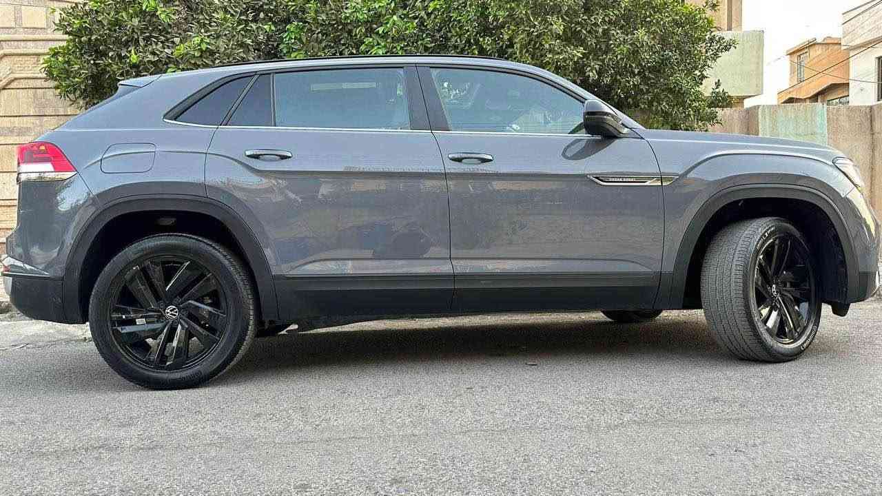 volkswagen Atlas Cross Sport 2021 V6

‎ئەتلەس کڕۆس سپۆرت se ٢٠٢١

‎ رەنگ چیمەنتۆیی
 V6 مكينه
‎١٤ هەزار میل رۆیشتیە
‎سەقف پانۆراما
‎بسمە 
‎تشغيل عن بعد
‎نظامي start stop
‎شاشە گەورە کار بلی و اندروید اوتو
‎کوشن جلد 
‎كوشين كارەبایی 
‎کشن گەرمی
‎بریک بسمە دوگمەی پارکینگ
‎کامیرا حساسی پشت و پێش
‎رادار پێش و پشت و تەنیشتەکان
‎شەحنی موبایل وایرلێس wireless car charger
‎دەرگایی پشتەوە کارەبایی
‎زور مواصفاتي تري تيدايه

‎

‎بن قەپاغی بەنزین ليدانةكى بچوكى هەیە سبوخە
‎هەموو بە شەرت 
‎ارباگ نەتەقیوە

‎فولكسواكن اطلس كروس سپورت ٢٠٢١ v6

‎لون اسمتي او سموك
V6 محرك
‎ماشيه ١٤ الف ميل
‎سقف بانوراما
‎بسمه تشغيل عن بعد 
‎نظام start stop
‎شاشه كبيره  كار بلى و اندرود اوتو
‎كشنات جلد 
‎کشن كهربايي
‎كشن تدفئه 
‎بريك بسمه
‎زر باركينگ مساعد گراج
‎كاميرا حساسات امامي و خلفي 
‎رادار امامي و خلفي 
Tتحديد مسار
‎نقطة عماء 
‎شحن وايرليس موبايل
‎باب خلفي كهربائي 
‎بيها بعد هوايه مواصفات

Hارباكات سليمه 
بدون حادث بيها طخه جوه قباق بنزين مصبوغه 
مكفوله من كلشي 
رقم جديد
‎

‎ رقم موبايل:  *********** أربيل, العراق

