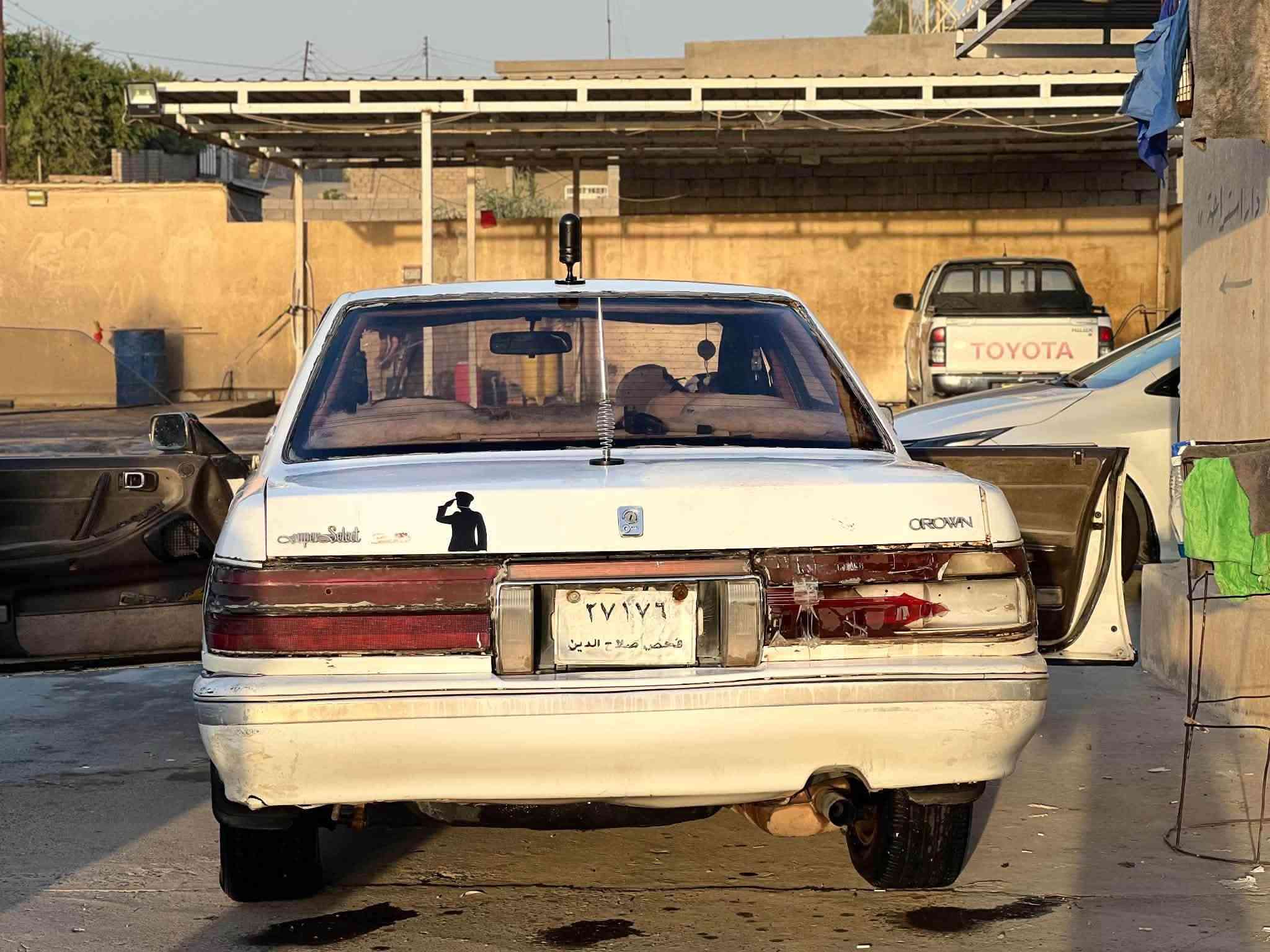 سلام وعليكم هارتوب رقم فحص تريد وكالة وتحول شرط محرك كير بور شرط كهربائيات بس لا شاير مايشتغلن صدر امامي جديد صدر خلفي نص عمر تايرات اربعة جديد السعرة 22 يرهم مراوس ب ملكة ***********
