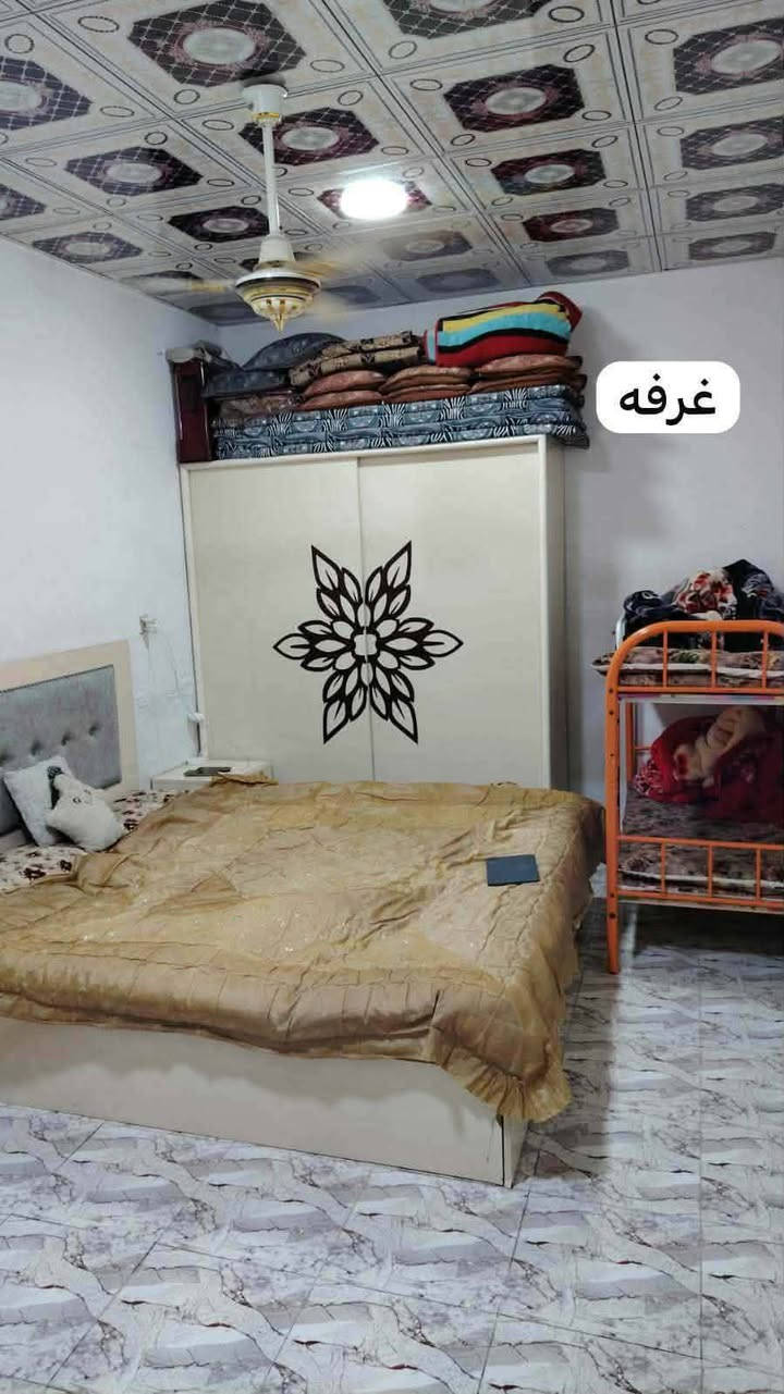 🏠 بيت 50 متر بسعر 15 مليون وبيه مجال  

📄 طابو زراعي سند 25  إقرار محكمه بأسمك  

📌 يحتوي على:

* غرفة
* صالة
* مطبخ
* صحيات

🌏العنوان //شارع الصب مقابيل قرية الغدير عمود 276

كافة الخدمات متوفرة / مدارس حكوميه ماء ، كهرباء ،  مولد ، نت ضوئي،  سوق قريب 

📞 للاستفسار اكثر
أتصال +  وتساب. ***********
