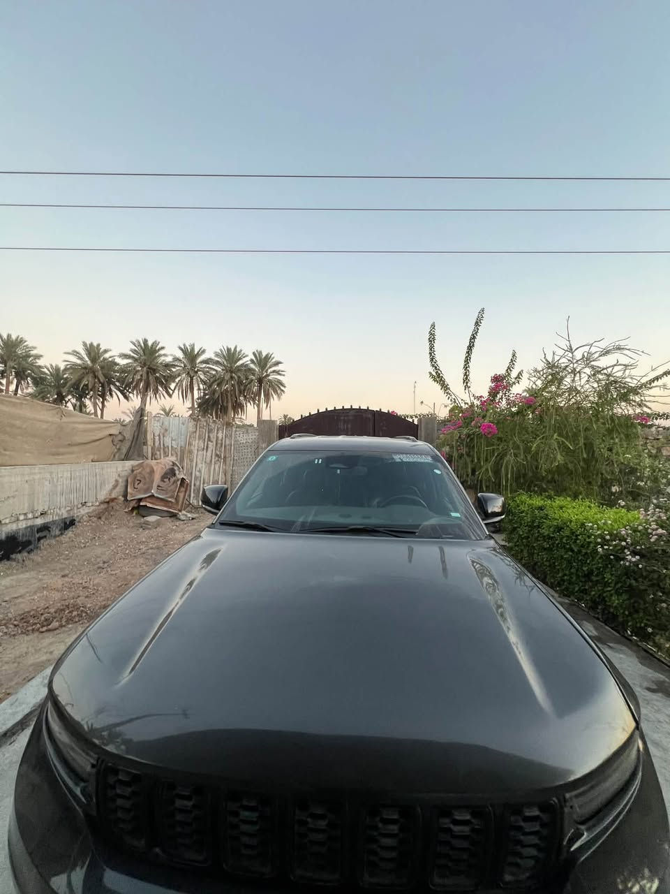 🚘 للبيع جيب گراند شيروكي ليمتد 2023
🔥 سيارة مرتبة ونظيفة، موديل حديث وتجهيزات مميزة.

المواصفات:

• النوع: جيب گراند شيروكي

• الموديل: 2023

• الفئة: ليمتد Limited

• المحرك: 6 سلندر 3.6 لتر V6

• القوة: 293 حصان

• القير: أوتوماتيك 8 سرعات

• الدفع: رباعي 4×4

• الممشى: 59,000 ميل

• فتحة السقف: بدون بانوراما

• اللون: نفطي او سمنتي تقريباً

• الداخلية: أسود

التجهيزات:

• شاشة وسطية كبيرة

• شاشة عدادات رقمية

• تشغيل بصمة

• كاميرا خلفية

• حساسات خلفية

• تحكم بالمقود

• تكييف وتحكم بالمناخ

• مقاعد جلد وقماش

• ويالة رياضية

• أنظمة أمان ومواصفات ليمتد

📍 السيارة جاهزة للفحص والمعاينة.

مكان السيارة بابل حلة

💰 السعر: [255 وبيهه مجال للطيبين]

📞 للتواصل: [خاص او الاتصال ***********]
