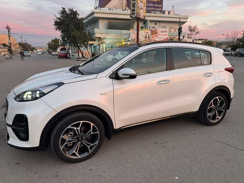 سيارة سبورتج 2020 GTline  رقم اربيل  فول مواصفات ماشي 74 الف  مكاني كركوك  للاستفسار الاتصال بالرقم ***********
السعر 21000$ وبي مجال
