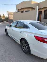 ازيرا خليجي • ٢٠١٤ • ١٨٤٠٠٠ كم
