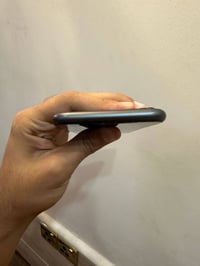 آيفون ١١ • ١٢٨ • بطارية ٧٢٪
