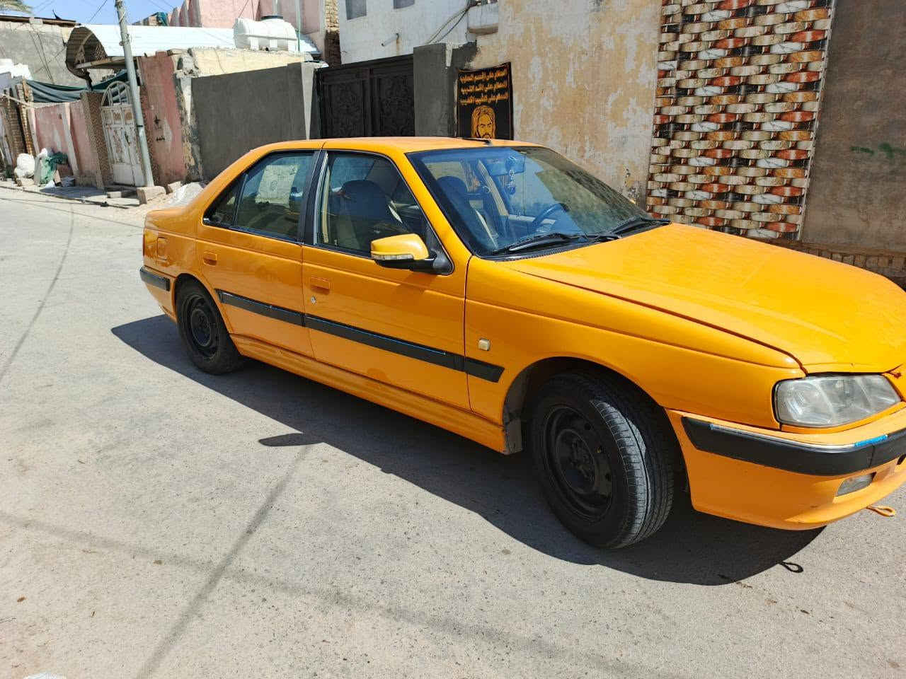 بيجو 18 مكينه وكور جديد حداديه جديد وكير خير من الله بيها صبغات بصيطه وقطعتين تبديل بسمي هيه وغرامات مصفره تخم تاير رقم مسطره السعر50وبيها مجال غاز بنزين منضومه زنون ملاحظه منضومه الغاز عوزها إدامه والقطع المبدلات موجوده عنوانها الديوانية ***********سنويه لحد2030
