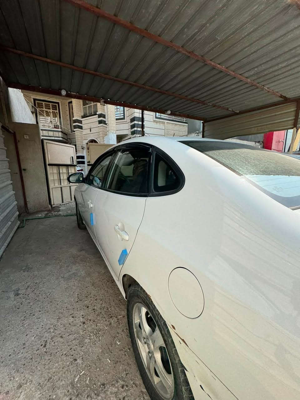 سلام عليكم للبيع انترا مقدس موديل 2010 خليجي سيارة مكفولة محرك 2000 سيارة فول مواصفات فتحة تحكم ستيرن جهتين أساير بل مري مري كهرباء كامرة شاشة تدعم ابل كار بلي علماً ان السيارة ستيراد خاص واستعمال شخصي وتبريد بيانو ولي تكويك للاستفسار *********** مكان السيارة الغزالية
