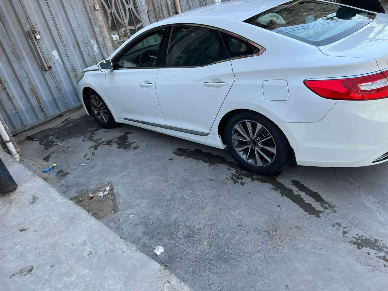 سلام عليكم ازيره مديل 13 خليجي ماشيه 150 مكان بغداد رقم ربيل بسمنه بيهه جراد مبين بل صوره سياره جديده فقط تبديل كازكيت سعر 100 ***********
