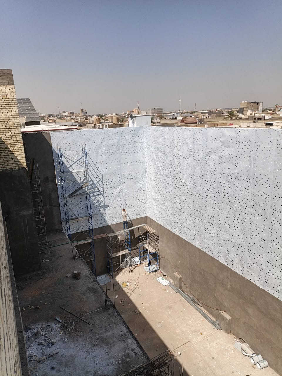 سلام عليكم حدادين عماريات كيسبان واجهيات لطلب والستفسار علة هاذا الرقم ***********

