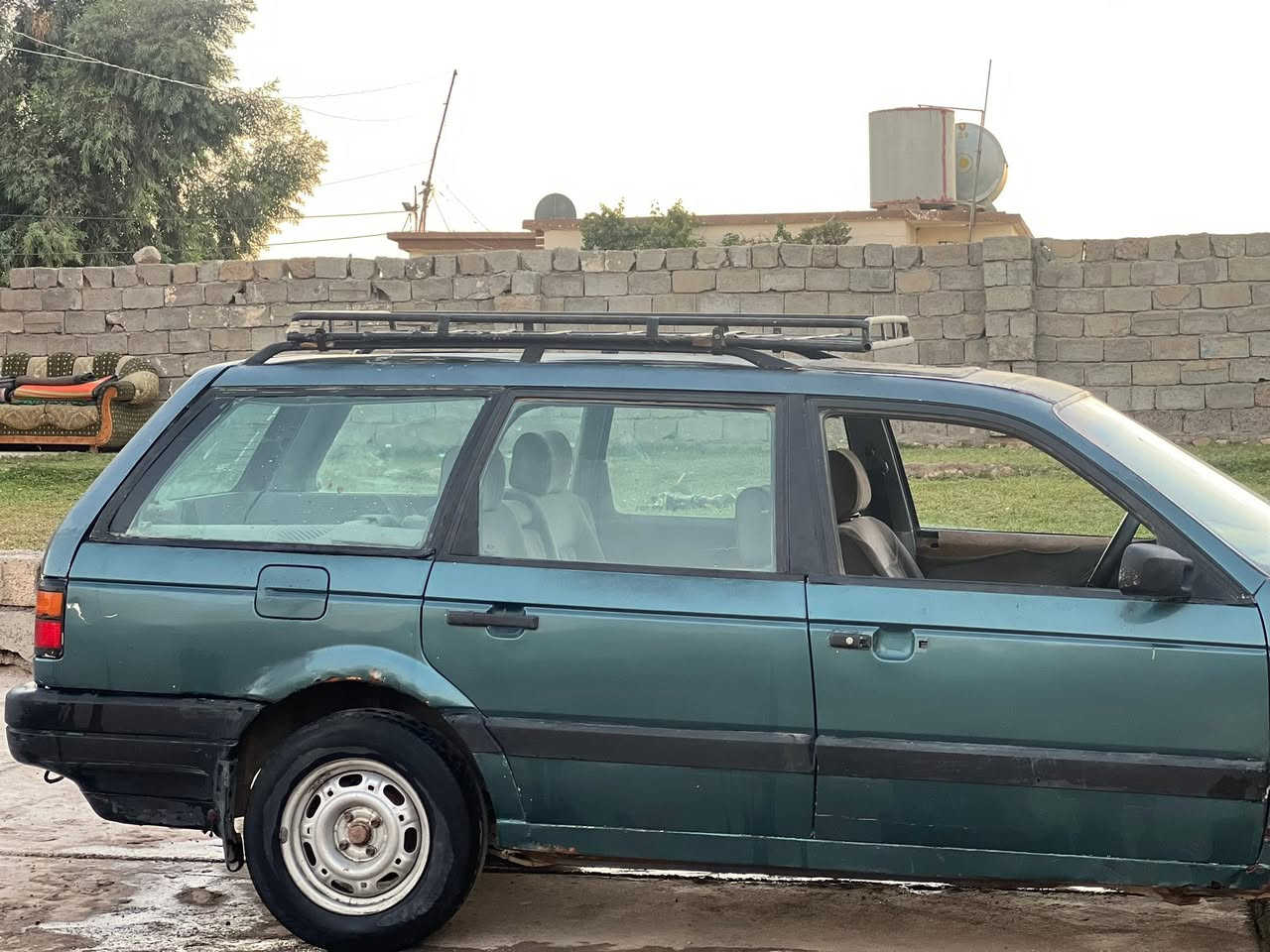 السلام عليكم
باسات 
موديل 1994
شرط التحويل 
مشروع وطني 
رقم انكليزي
سنويه ل 2029/11/5
تانكي 110
السعر 22 وبيها مجال ويرهم مراوس حسب القناعه
رقم الهاتف. ***********
