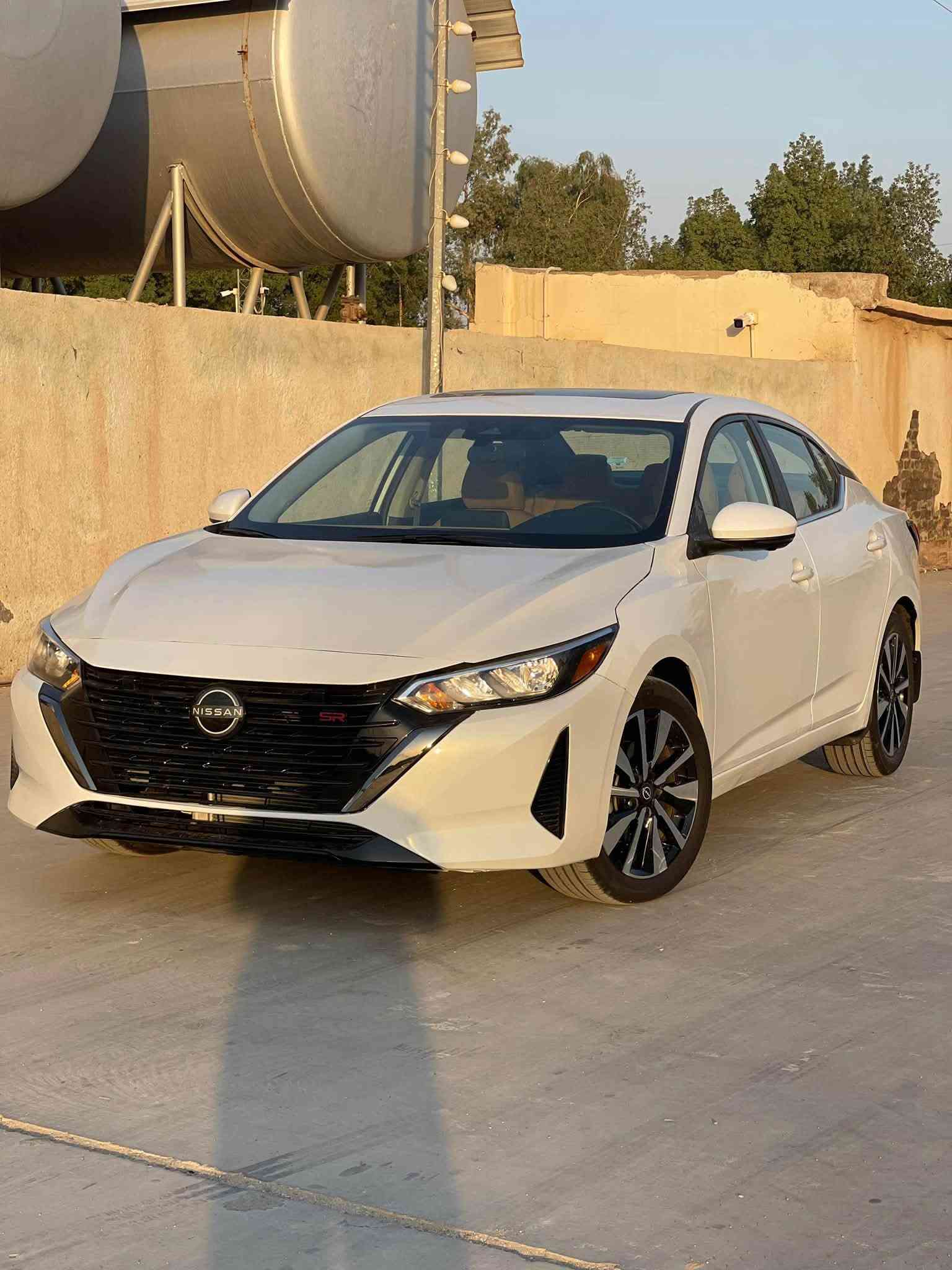 𝐍𝐈𝐒𝐒𝐀𝐍 𝐒𝐄𝐍𝐓𝐑𝐀-𝐒V 𝐏𝐋𝐔𝐒  2025
نيسان سنترا SV PLUS) موديل 2025 فول فول 

اللون :  ابيض ثلجي

عداد المسافة : 3 آلاف mi فقط

يعني زيرو

حجم المحرك : 2.0L ( 4 سلندر )

المواصفات : 𝐒V𝐏𝐋𝐔𝐒

فتحە سقف سلايت

ابــــواب بصمة

بصمة تشـــغيـــل

تشـــغيـــل عـــن بعد

شـــاشـــة كبير لـــمس

كــــامــــيرات محيطيه

اربع كامرات

اوتو ستارت (𝐀𝐔𝐓𝐎 𝐒𝐓𝐀𝐑𝐓)

اوتو ستوب (𝐀𝐔𝐓𝐎 𝐒𝐓𝐎𝐏)

رادار امامي (تحديد مسار)

رادار جانبي (نقاط عمياء)

رادار خلفي (التحذير من الاصطدام)

حساسات امامي

حساسات جانبي

حساسات خلفي

نظام (𝐄𝐂𝐎)

نظام (𝐍𝐎𝐑𝐌𝐀𝐋)

نظام (𝐒𝐏𝐎𝐑𝐓)

كشنات هيتر

تحكمات استيرن

استيرن هيتر

لايتات 𝐋𝐄𝐃 ليد عدسة زينون بيلادي

بكلايتات 𝐋𝐄𝐃 ليد بيلادي

ويــــل كــــروم

رقم الشاصي 3N1ab8cvxsy420185

تفاصيل اكثر الاتصال علی 

السعر 148$ وبيها مجال

مكان السياره واسط الزبيدية 

***********
