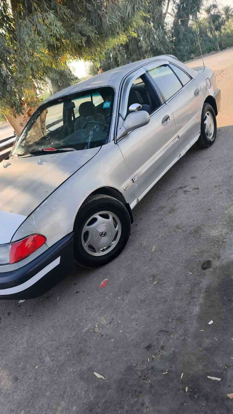 للبيع للبيع..
سوناتة (2) 
موديل (94)
مكينة كير وتو تخم تاير حدادية كلهة خير من الله.. 
غرفتهة تخبلل (لقد مصلح) وموضح بل صـوور.. 
رقم نكليزي بغداد سنوية صاقطة صار 5 اشهر.. 
سعرر (36)المكان ديالى الخالص .... 
الاتصال ***********
