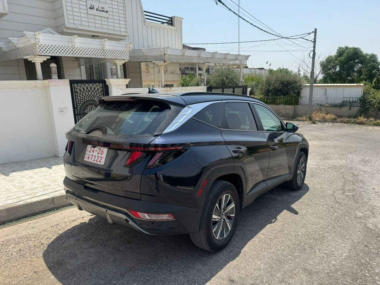 سلام عليكم 🌹 
للبيع فقط 
هونداي توسان 
موديل2024
فول مواصفات بس بدون بانوراما 
شاشة جبير 
كشنات هيتر
رادار 
كاميرة 
حساسات 
سيارة حيل حلوة 
بيها بولند و قبق صندوق صبخ 
بدون داخل بدون إرباك شرط 
سيارة موجود عقرة مدينة معارض
سعر 153و بيها مجال الطيبين 
شراي يتصل ***********
