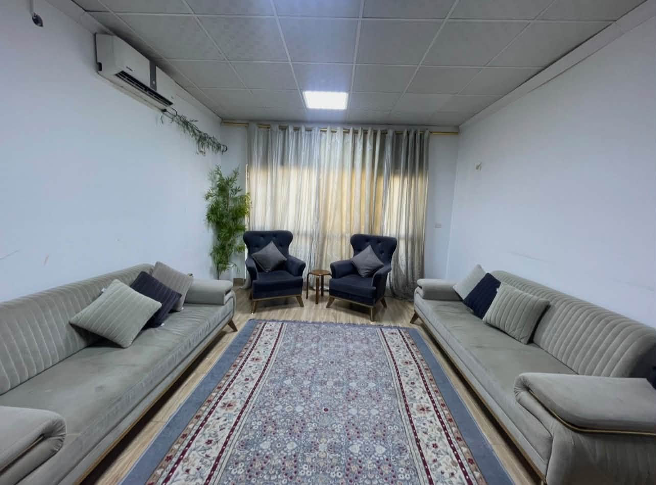 🏠 شقة للبيع في مجمع الزهور السكني – بغداد / سريع محمد القاسم
🏢 عمارة D7  شقة 27
📐 المساحة: 80 متر
💸 واصل قسط سبع سنوات (٨٧ قسط)
       سعر البيع: 45 مليون 
📞 للاتصال:
*********** / اتصال + واتساب

نص مكتوب في الصور:
- PRODUCED BY AN AUTODESK EDUCATIONAL PRODUCT Appartment Type "D" 110 Balcony 390 Dining Livingroom 545 110 Hall 176 200 Bath Master Bedroom 295 365 Bedroom 295 320 Balcony 210 40 97 183 170 410 kitchen 260 250 130 120 Entrance 60 80 PRODUCED BY AN AUTODESK EDUCATIONAL PRODUCT After Modification