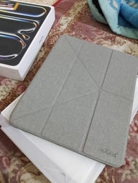 آيباد برو M4 • ٢٥٦ جيجا • ١٣ إنش
