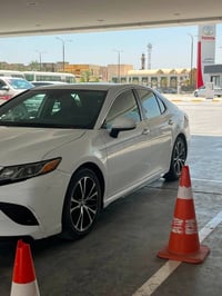 كامري 2019 se فول مواصفات رقم أربيل تحويل مباشر  ع وضع الشركة  ماشية ١...