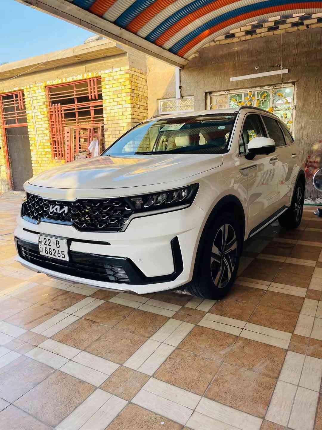 سورنتو للبيع موديل 23  رقم اربيل مكفوله كفاله عامه من كلشي فول مواصفات ما عدا البنراما 5 كامرات كشن حار بارد ماشيه 40 الف سياره بعدها زيرو جديده حيل مكاني نجف   ***********
