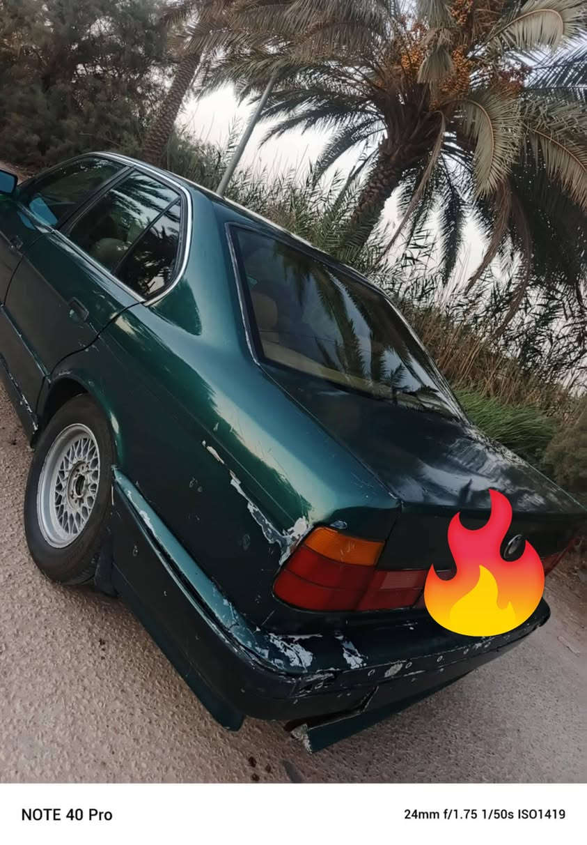 مكينته مسكر فانوس كير جديد
تخم تاير حداديه جديد
رقم انبار تحويل مباشر 
تبريد شغال كهربائيات كله شغاله 
ما ناقصه اي شي عده الدعاميه 
السعر 25
***********
