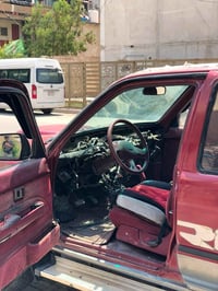تويوتا هايلوكس سورف للبيع مكينه محور VVT خير من الله شلعه معدل   السيا...