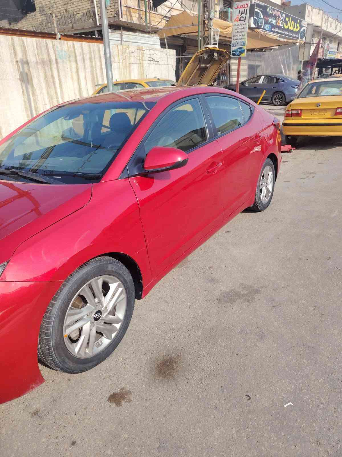 النتره للبيع موديل 
   20  وارد امريكي  كير محرك خير من الله  سونار موجود بل صور  تبريد ثلج  الاتصل فقط ع رقم مكاني بغداد  
***********
