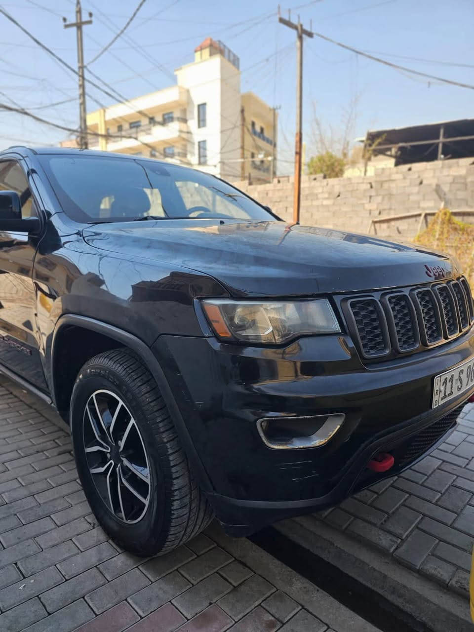 جيب ترايل هوك موديل ٢١ حادث جاملغ وببند سعر ١٧٥ جاهزه من كلشي 

‭***********‬
