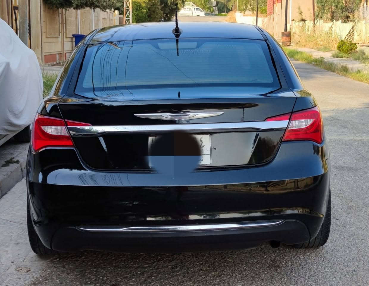 السلام عليكم
للبيع او مراوس حسب القناعة
Chrysler c200 
موديل 2012 محرك 2400 اربعة سلندر
كير توماتيك . شاشة . كاميرا . تحكمات ستيرن ومري . ويل 18 اوباما 
كير ومحرك شرط تبريدها ماشاءالله ثلج وكلشي بيها شغال
السيارة بأسمنا وشرط التحويل . بيها صبغ مال تقحيل وبيها صبغ اثر ضرر انطيك صبغ حزام 
السعر 79 للتواصل على الرقم ***********
