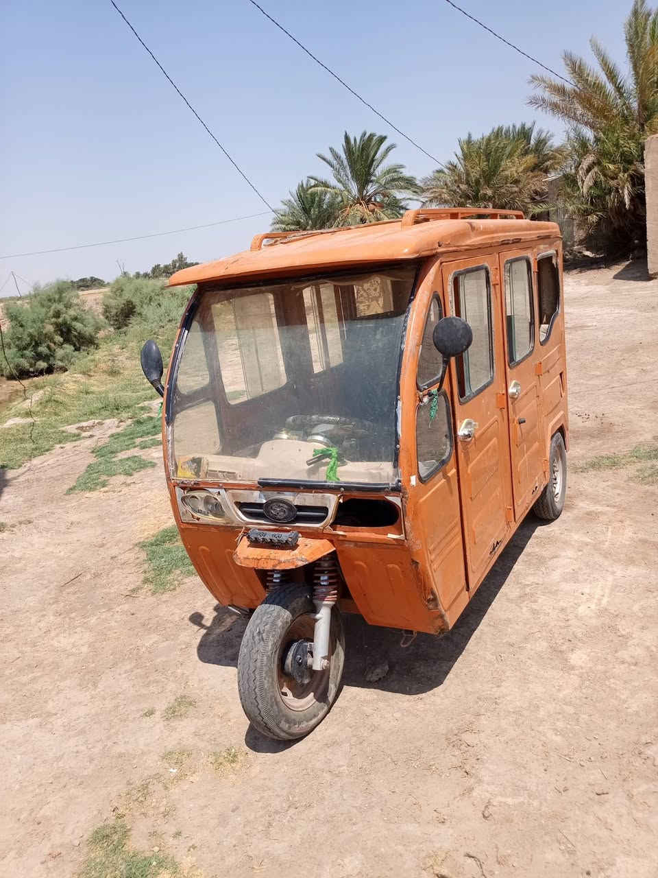 السلام عليكم ستوته للبيع اربعه راكب بيها محرك مال ستوته محرك 20 1,100 وبها مجال مكاني واسط قضاء الموفقيه ***********

