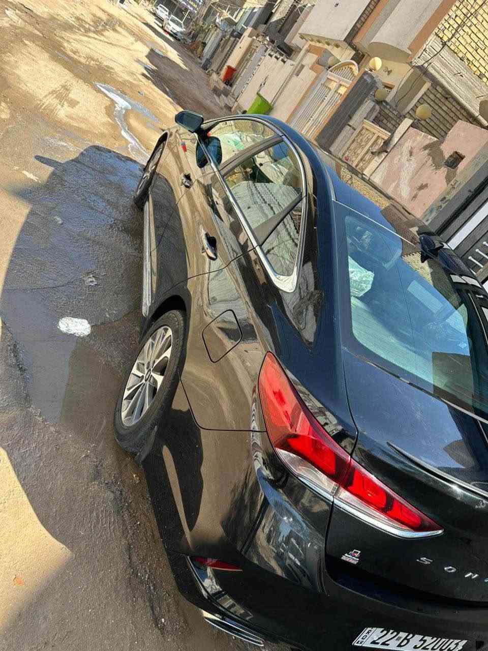 لسلام عليكم

سوناتا موديل 2018

سبورت

شفتات

بصمة

فتحة 

كشنات كهربائية + تدفئة 

ستيرن سبورت 

داخل جلد 

رادار جانبي

شاشة وكامره 360 درجه

وبقية الموصفات معروفه

رقم اربيل الجديد 

هزه وسنويه جديده 

بيها قطعتين  بدون دواخل 

مكينة وكير كفاله

السعر المطلوب 122 وبيها مجال حك الجيه 

*********** النجف, العراق
