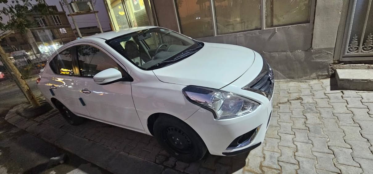 صني  اربيليه بسم شركة 
موديل٢٠٢٥ 
ماشيه ٤٥ 
نضيفه مال جناي 
 حساس خلفي 
تبريد قطعتين 
جام كهربائي 
تحكم ستيرن 
مانع انزلاق 
شاشه 
بيه بارد بسيط بخشم البنيد وركن الجاملغ

١١٤ وبيه مجال 
للتواصل ***********
 النجف الاشرف

نص مكتوب في الصور:
- Najaf, Iraq
