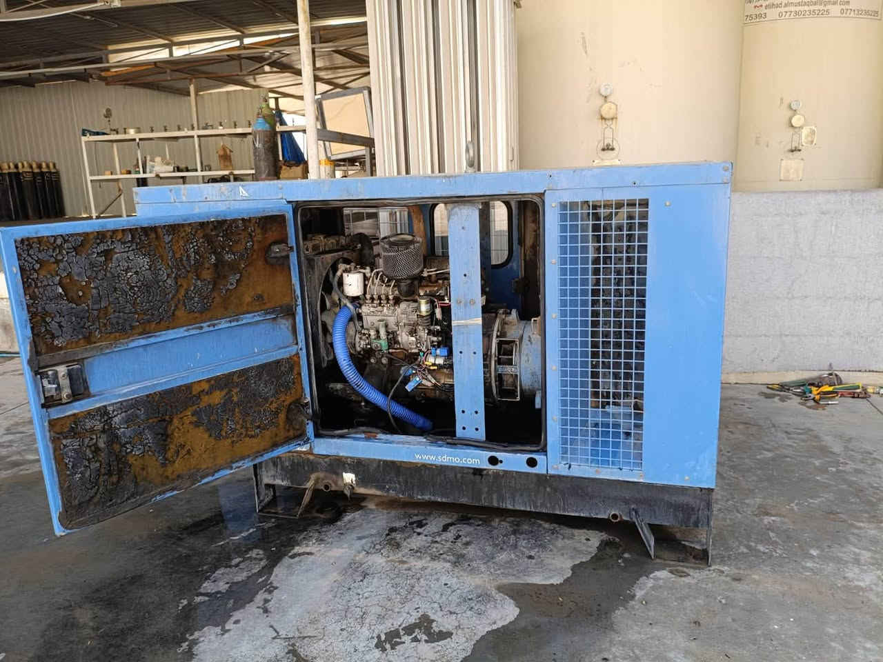 للبيع مولد 30 kv
نضيف مجفت جديد 
المكان /بعقوبة 
***********
