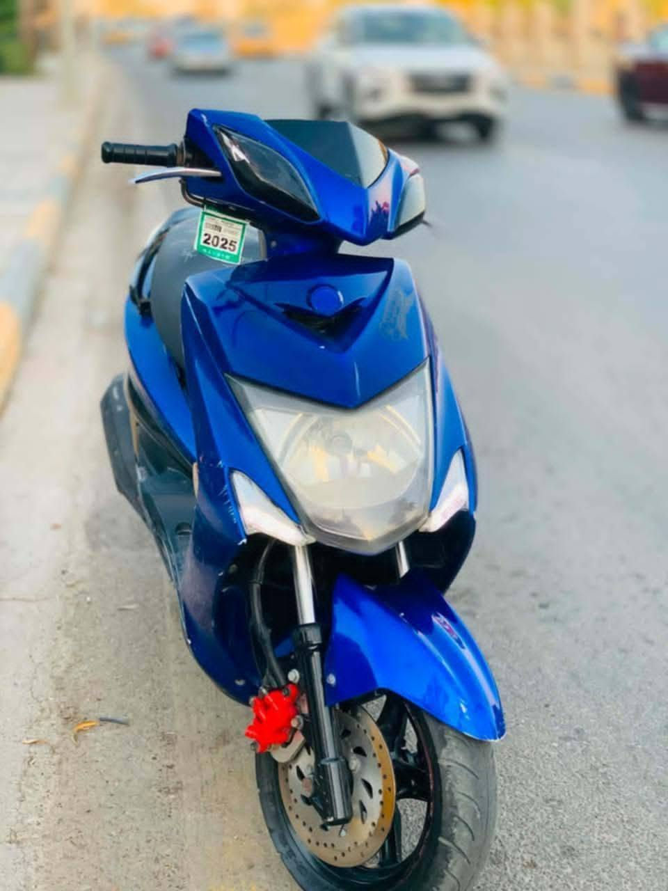 السلام عليكم
سكنس لد نوزل حديث للبيع اللون ازرق 
العنوان بغداد ه‍ *********** واتساب فقط 
السعر 850وبيهه مجال
