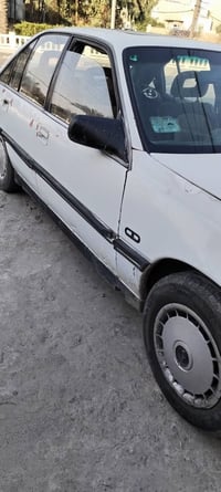 اوميكا • ١٩٩٠ • خضر