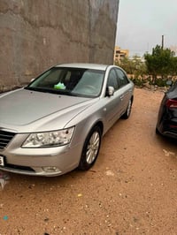 سوناتا • ٢٠١٠ • مكينة ٢٠٠٠